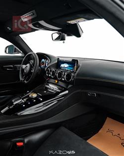 مرسيدس بنز AMG GT